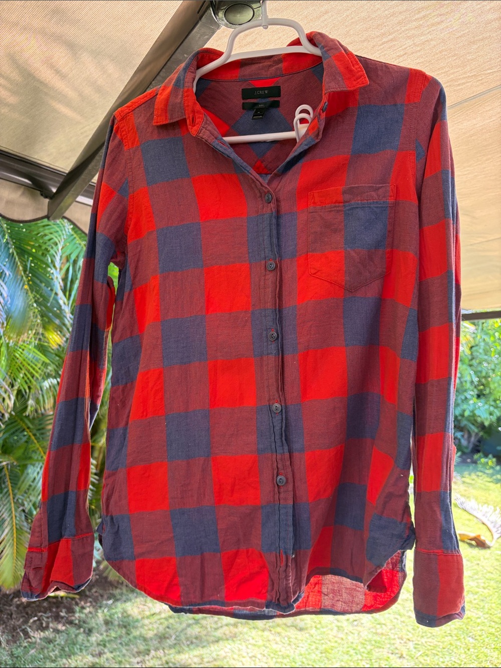 J Crew Women’s Red and Navy Plaid Button-Up Shirt